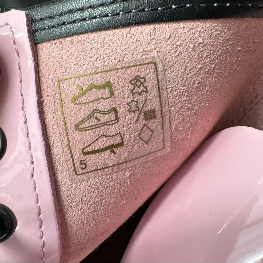 Dr. Martens pink Patent Leather Lace-Up Shoes women’s size 5 - Picture 5 of 15
